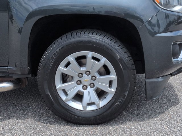 Used 2018 Chevrolet Colorado LT AWD/4WD image 12