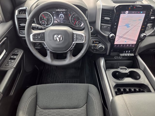Used 2025 RAM 1500 Big Horn AWD/4WD image 16