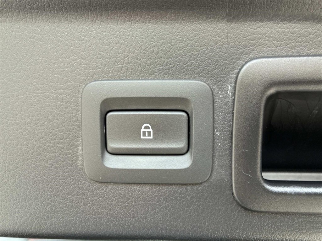 Used 2024 MAZDA CX-30 AWD 2.5 S w/ Select Sport Pkg image 14