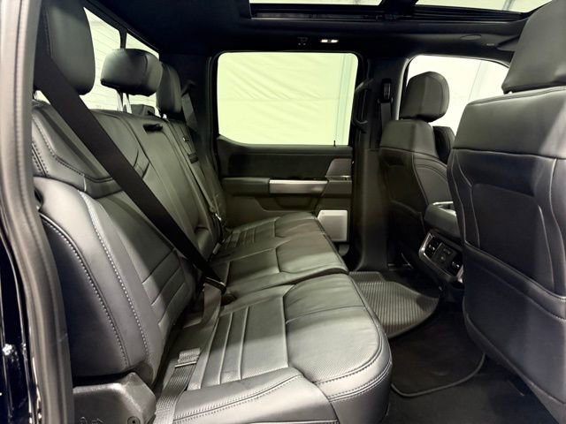 Used 2026 Ford F450 Platinum w/ FX4 Off-Road Package image 25
