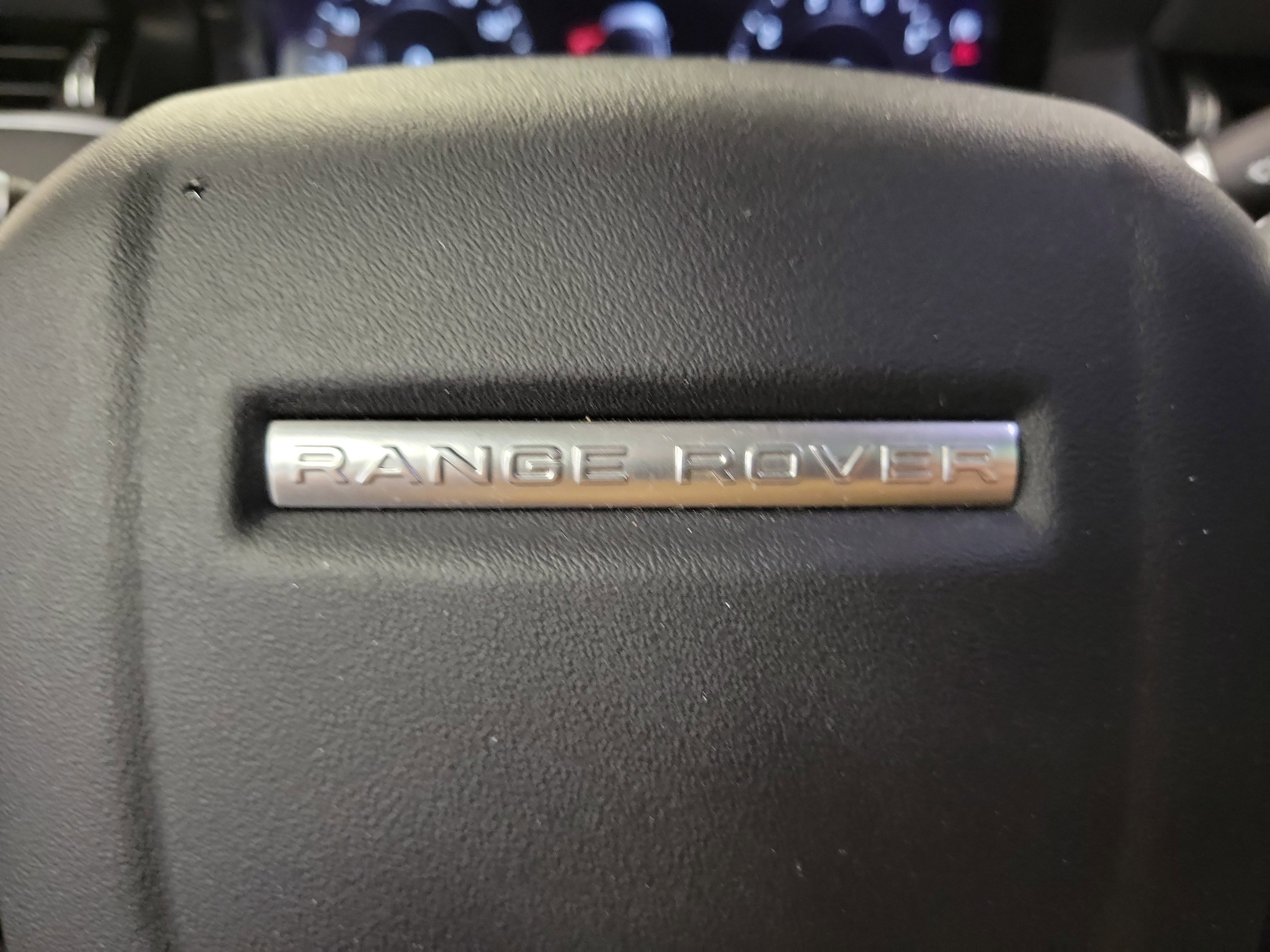 Used 2020 Land Rover Range Rover Evoque S image 21