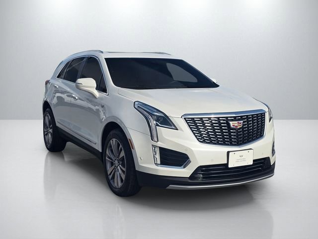 Used 2023 Cadillac XT5 Premium Luxury w/ Technology Package image 4