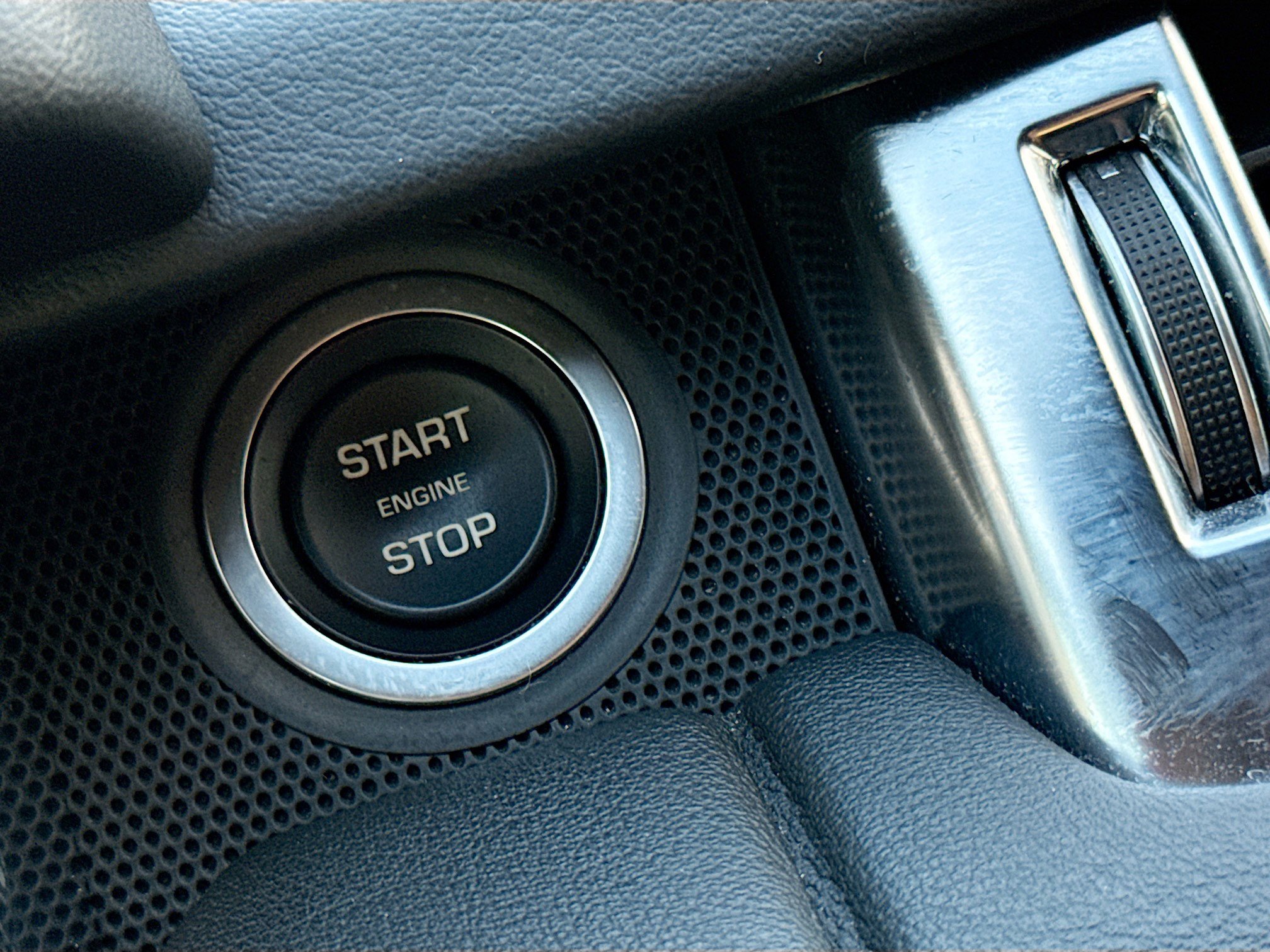 Used 2022 Land Rover Range Rover Sport HSE Silver Edition image 36