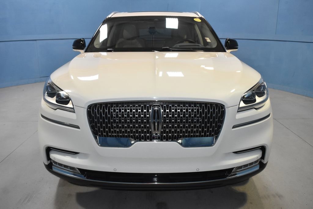 Used 2023 Lincoln Aviator Reserve w/ Equipment Group 201A image 25