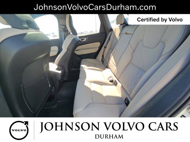 Used 2026 Volvo XC60 B5 Plus AWD/4WD image 12