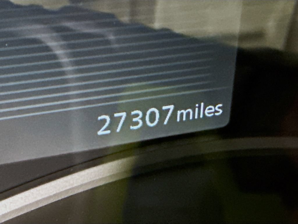 Certified 2023 Nissan Kicks SR w/ SR Premium Package FWD image 5