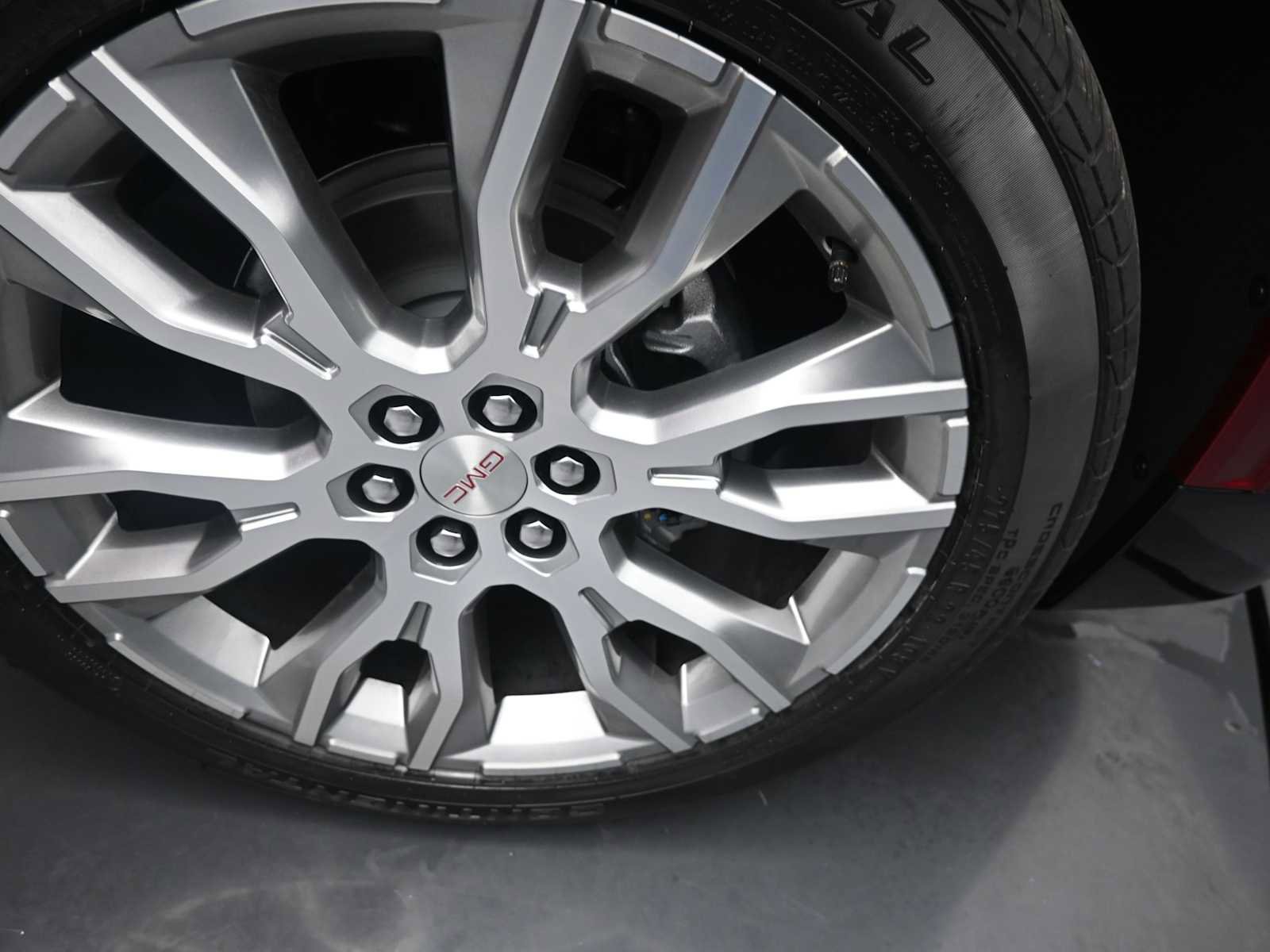 New 2026 GMC Acadia Denali image 32