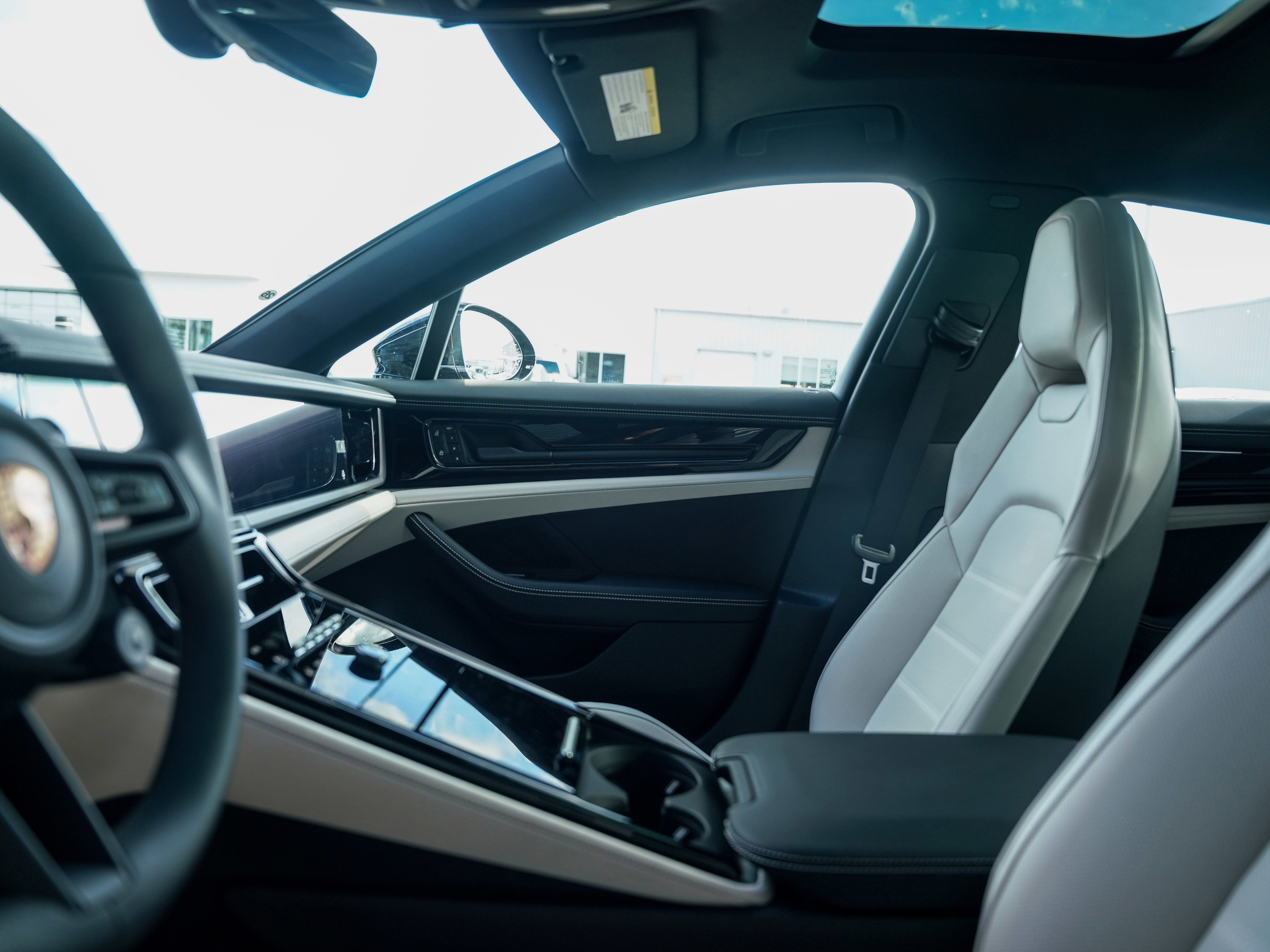 New 2026 Porsche Panamera 4 image 23