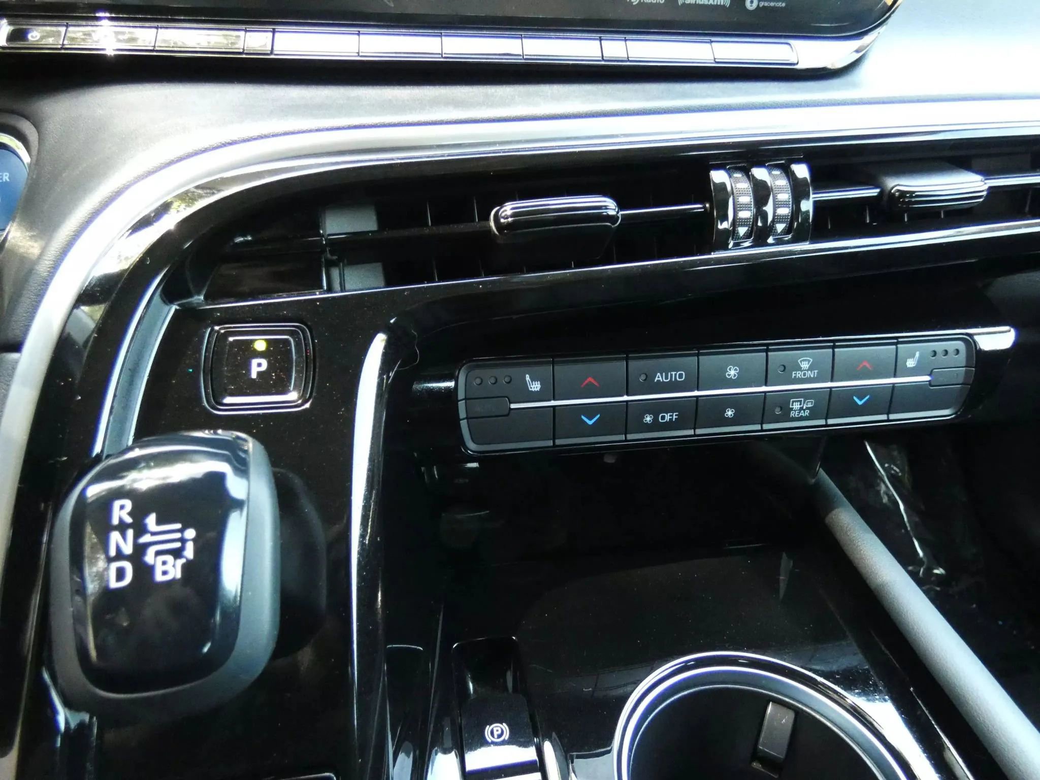 Used 2022 Toyota Mirai XLE Sedan 4D image 42