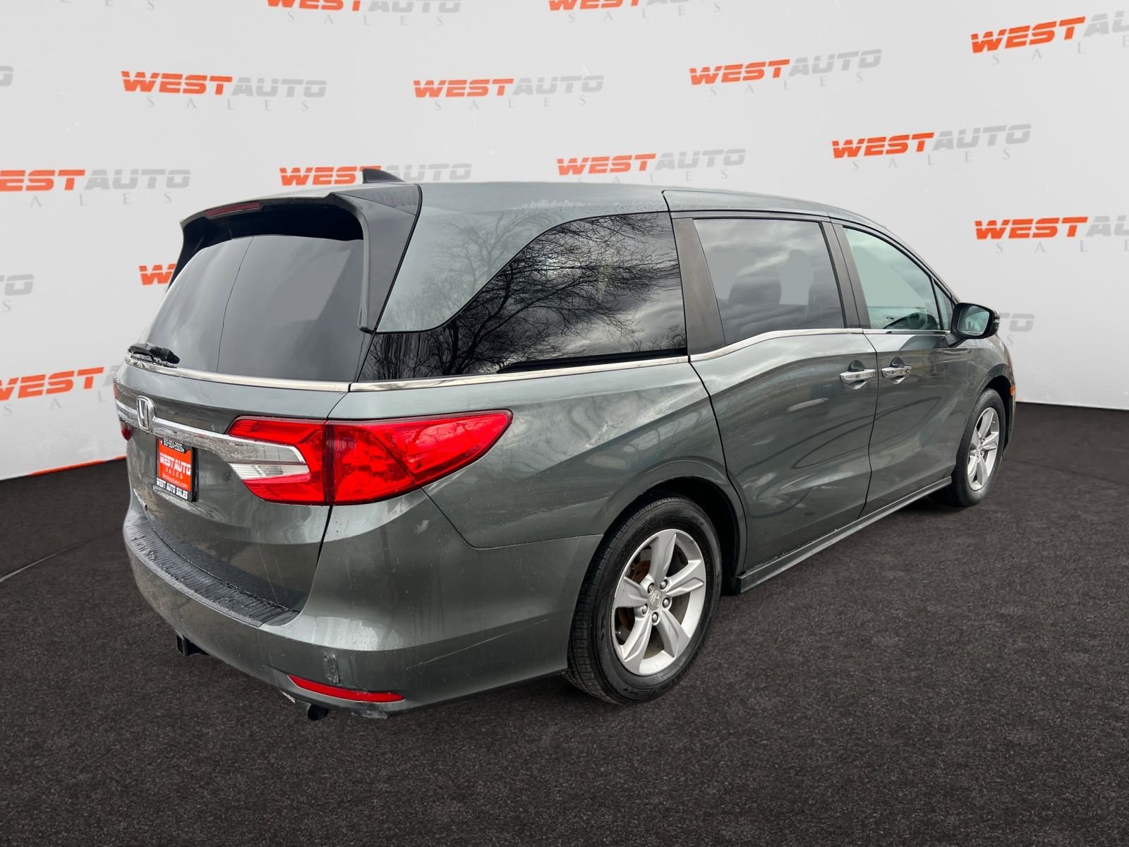 Used 2018 Honda Odyssey EX-L image 5