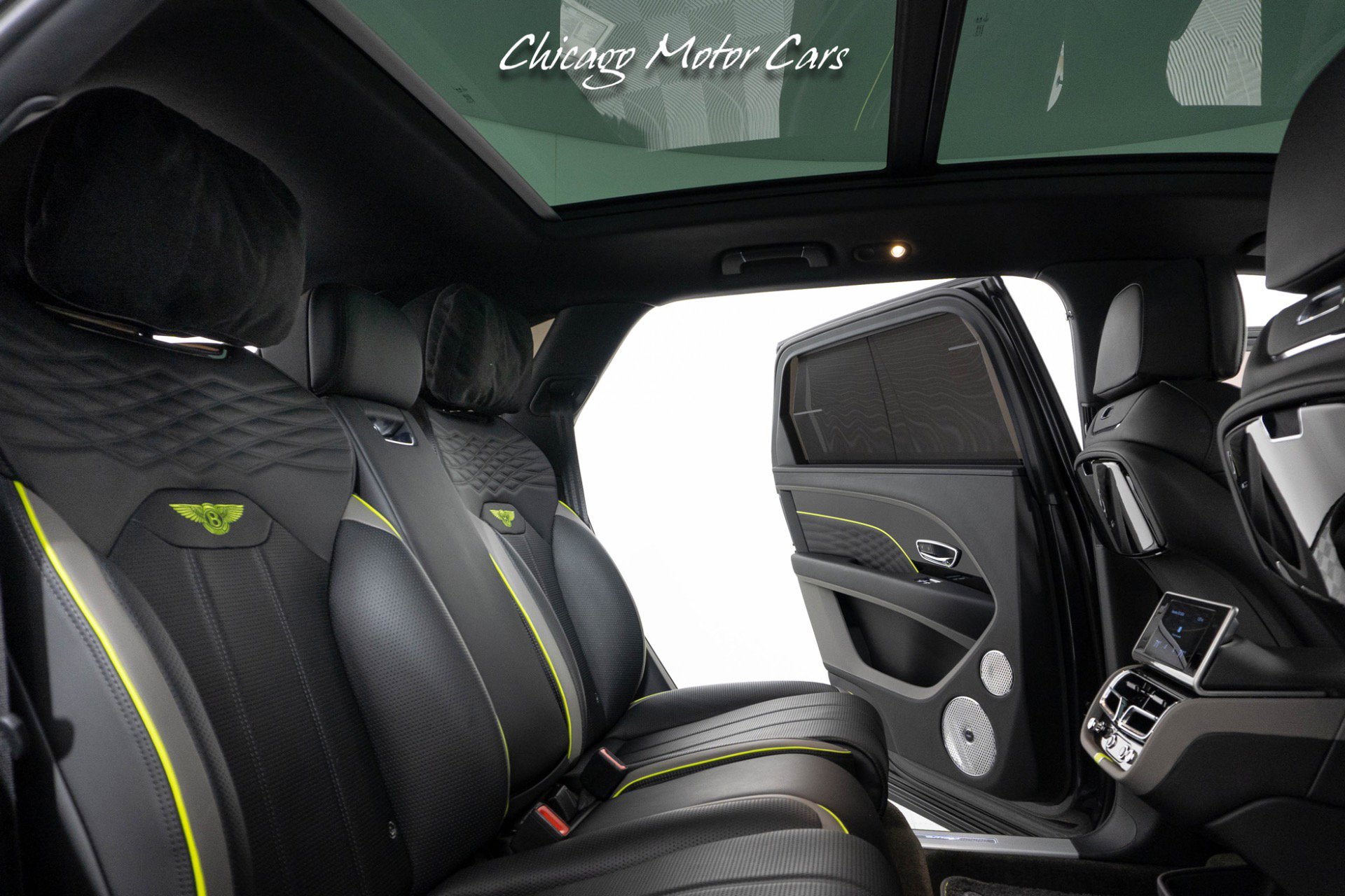 Used 2023 Bentley Bentayga Extended Wheelbase image 46