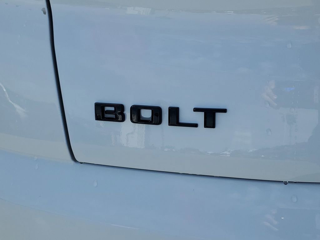 New 2027 Chevrolet Bolt LT image 8