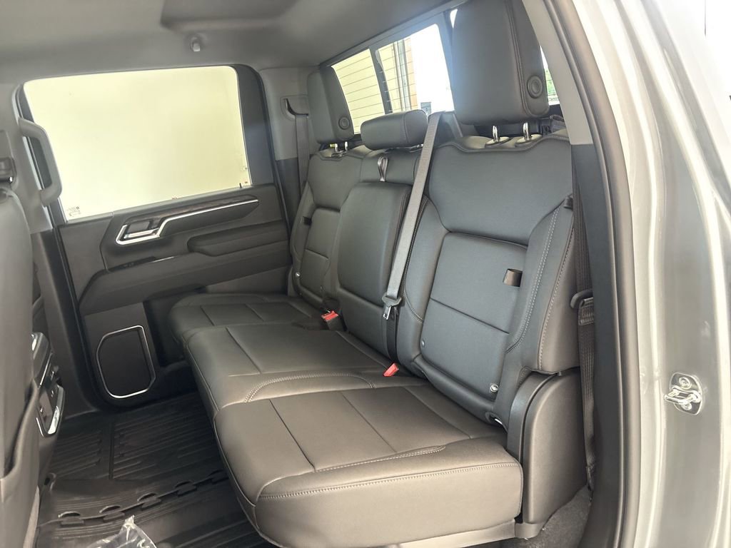 New 2026 GMC Sierra 3500 SLT w/ SLT Convenience Package image 26