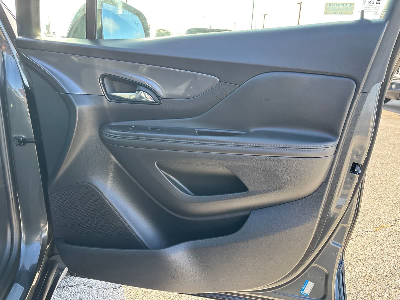 Used 2017 Buick Encore Preferred FWD image 9