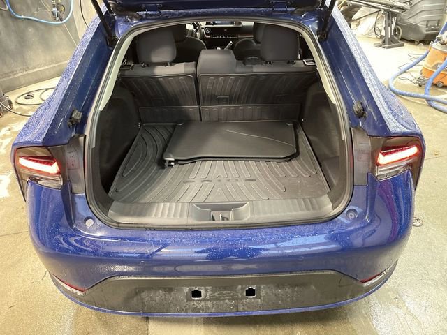Used 2023 Toyota Prius Prime SE image 13