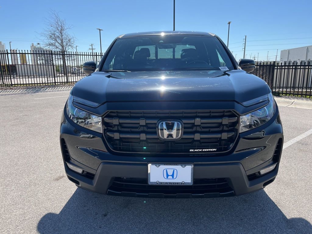 Certified 2025 Honda Ridgeline Black Edition image 2