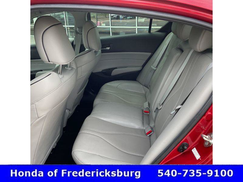 Used 2019 Acura ILX FWD image 19