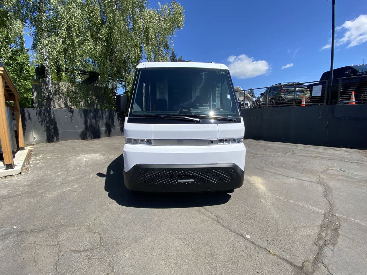 Used 2024 Chevrolet Brightdrop 600 w/ Battery Pack, Max Range AWD/4WD image 9