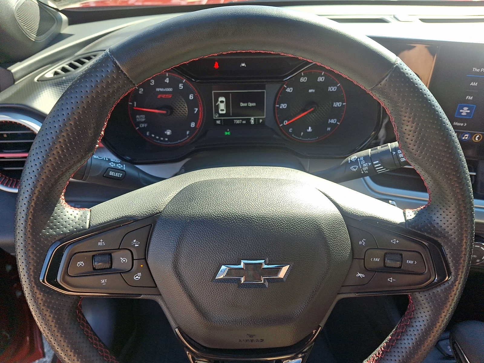 Used 2024 Chevrolet Trax RS w/ Driver Confidence Package FWD image 18
