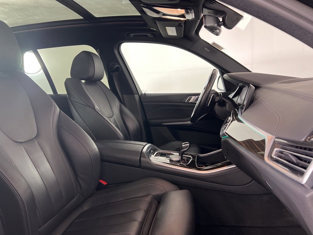 Used 2021 BMW X5 xDrive40i w/ Convenience Package image 41