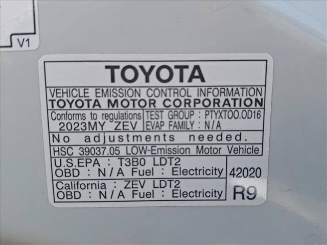 Certified 2023 Toyota bZ4X FWD image 20