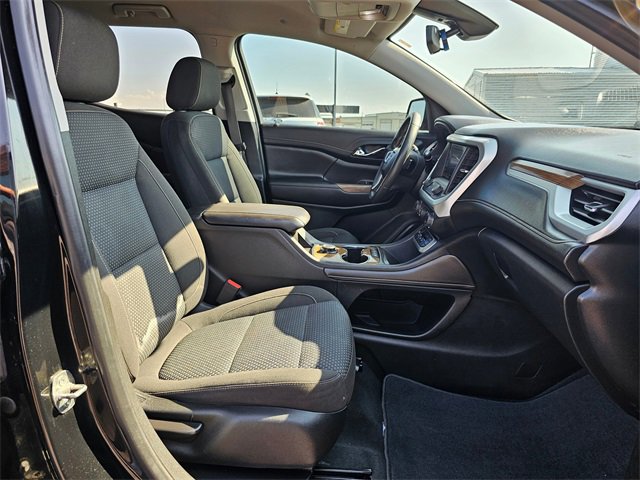 Used 2021 GMC Acadia SLE image 15
