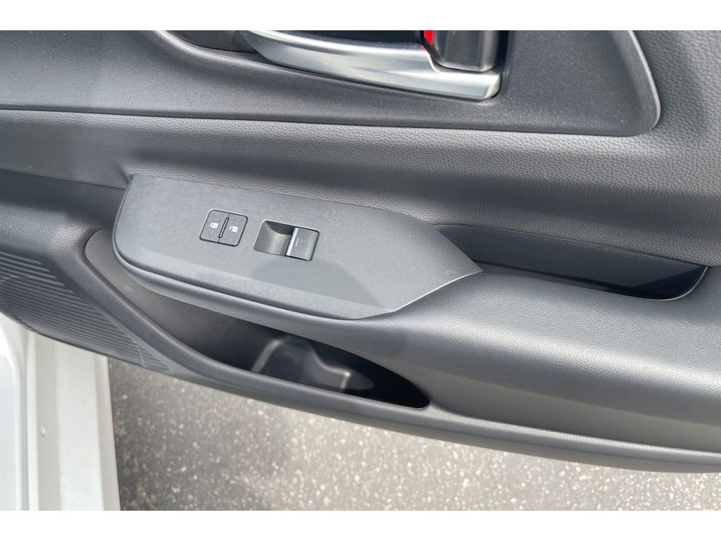 Used 2026 Toyota Prius Plug-In Hybrid FWD image 22