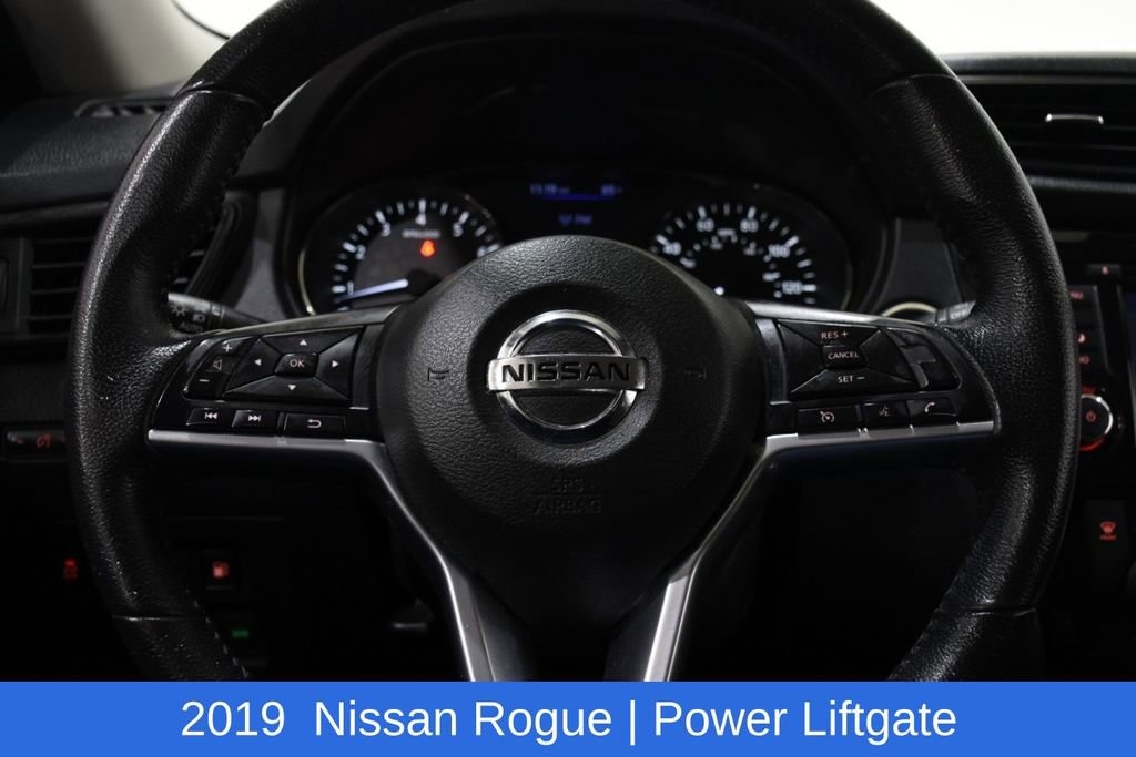 Used 2019 Nissan Rogue SV FWD image 10