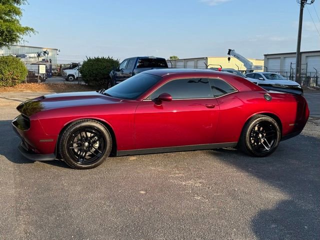 Used 2023 Dodge Challenger R/T w/ Plus Package RWD image 4