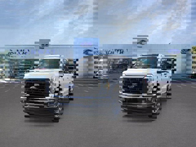 New 2026 Ford F250 4x4 Crew Cab Super Duty image 2
