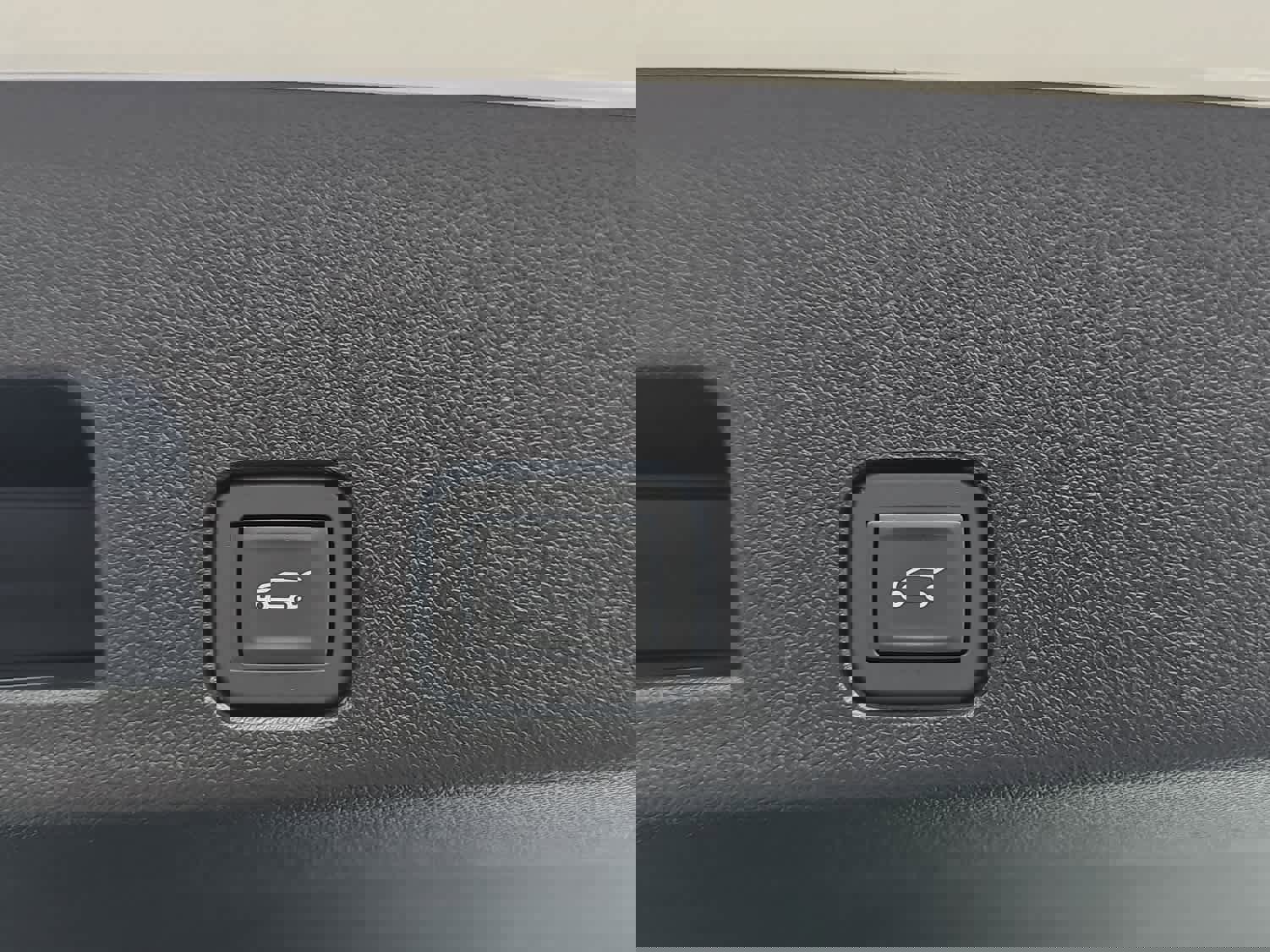 New 2026 Chevrolet Traverse LT w/ Driver Confidence Package image 30