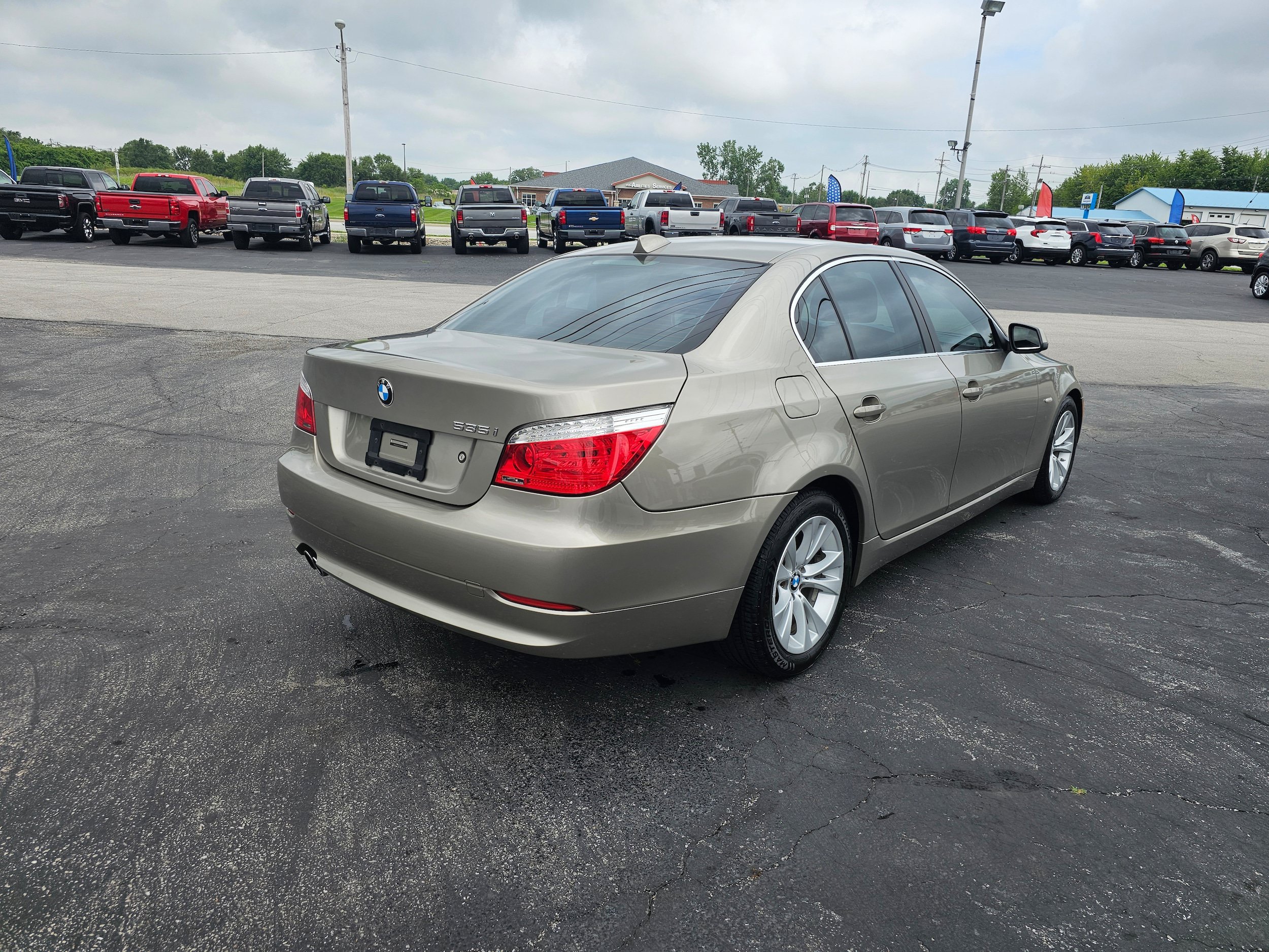 Used 2010 BMW 535i Sedan RWD image 6