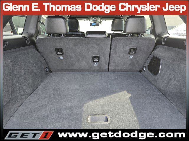 Used 2022 Jeep Grand Cherokee Trailhawk w/ Luxury Tech Group III image 27