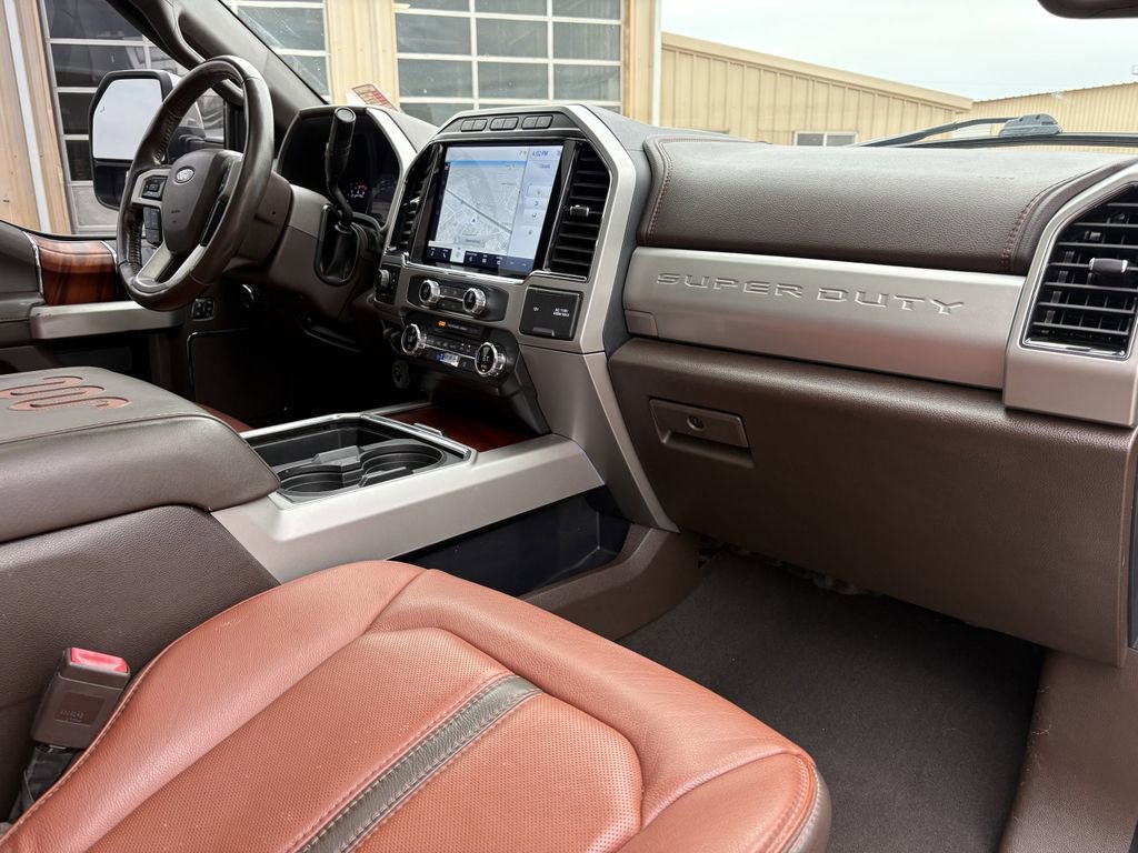 Used 2022 Ford F250 King Ranch w/ King Ranch Ultimate Package AWD/4WD image 27