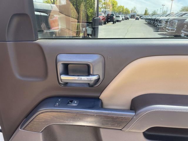 Used 2019 GMC Sierra 2500 Denali w/ Duramax Plus Package AWD/4WD image 28