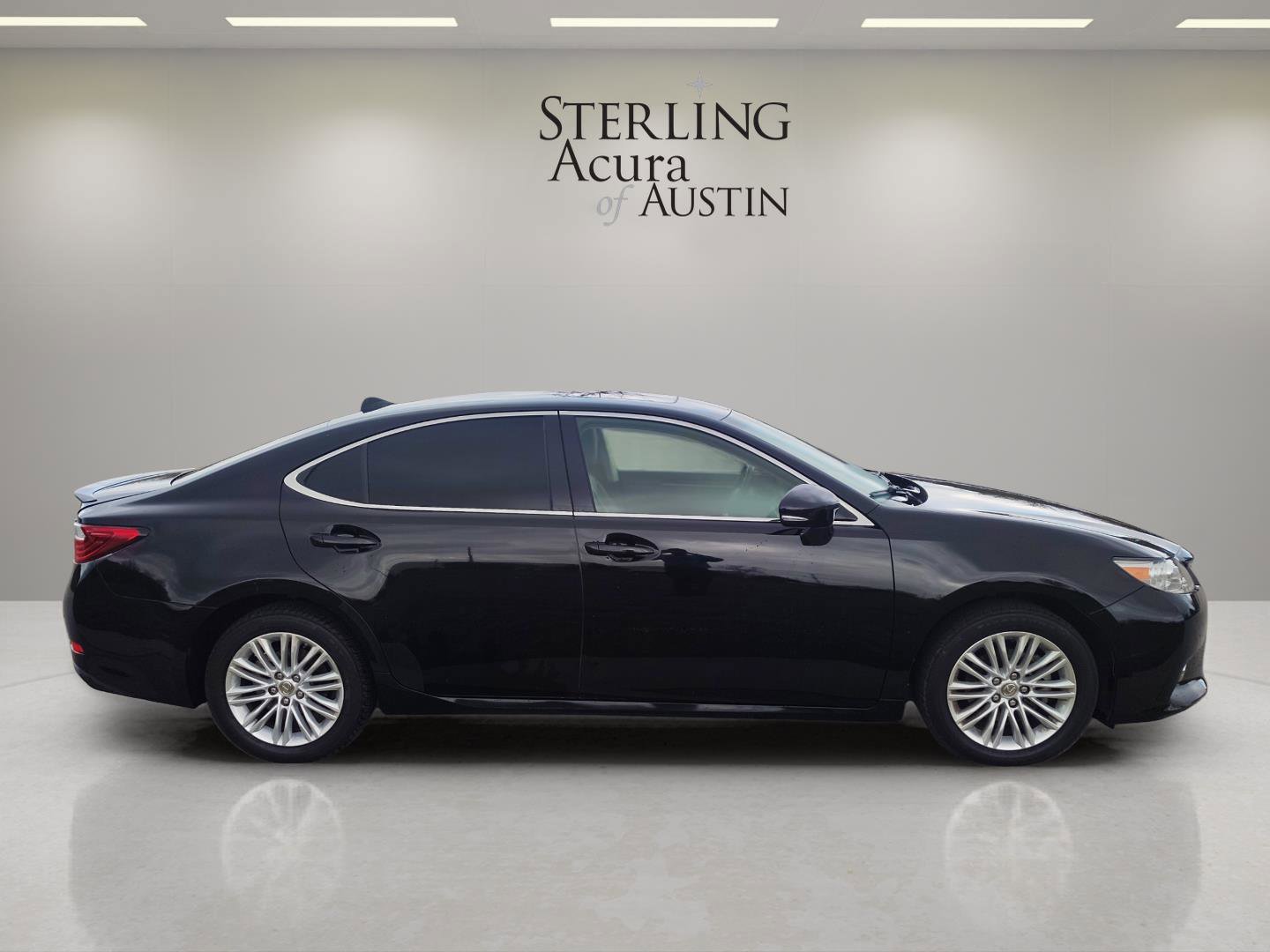 Used 2015 Lexus ES 350 image 4