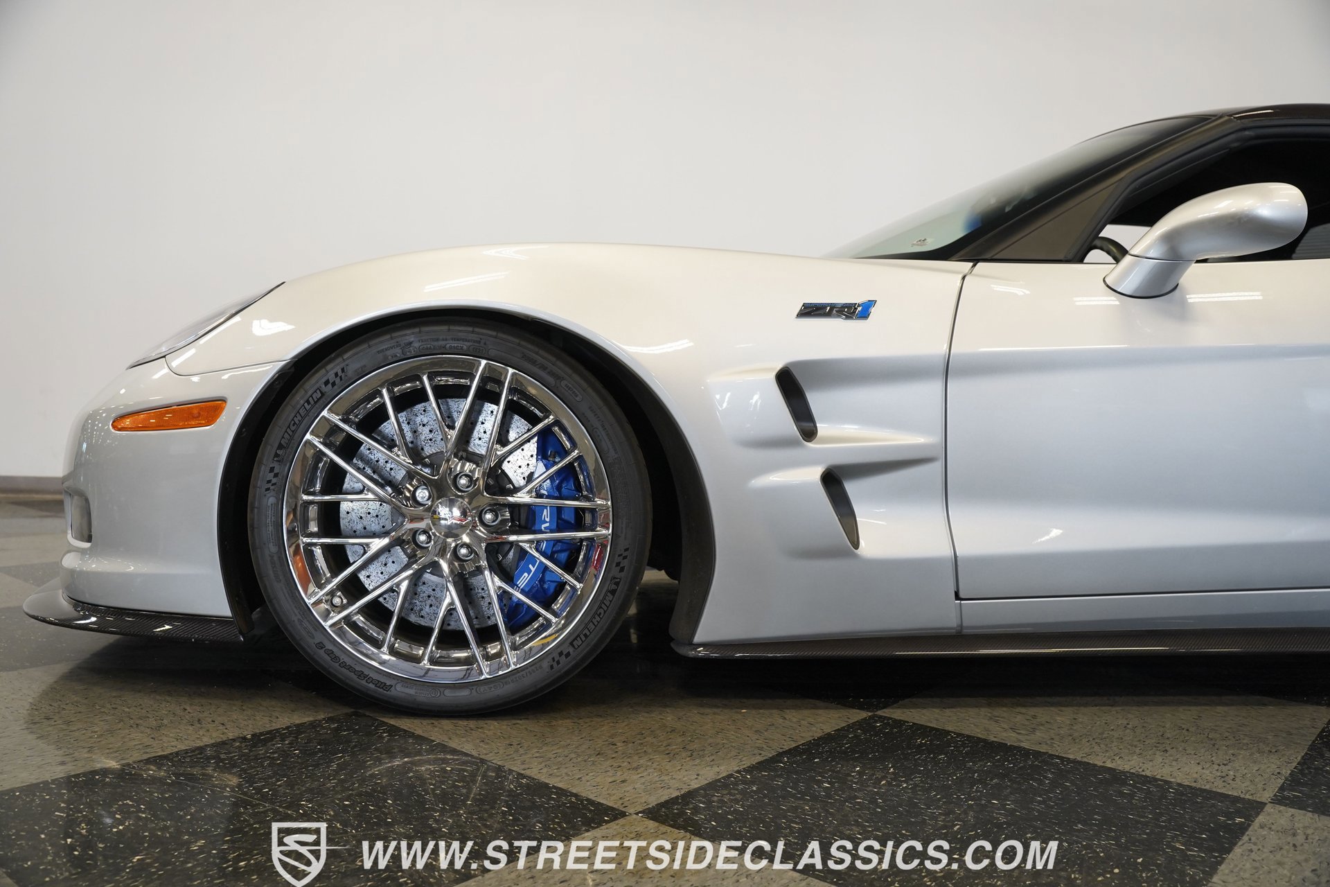 Used 2009 Chevrolet Corvette ZR1 w/ Preferred Equipment Group image 25