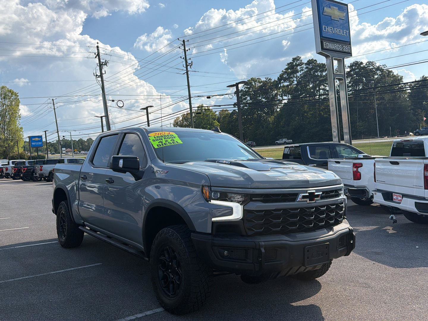 Used 2024 Chevrolet Silverado 1500 ZR2 w/ ZR2 Bison Edition AWD/4WD image 4