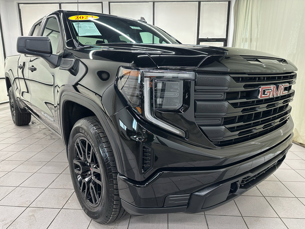 Certified 2024 GMC Sierra 1500 Pro w/ Graphite Edition AWD/4WD image 2