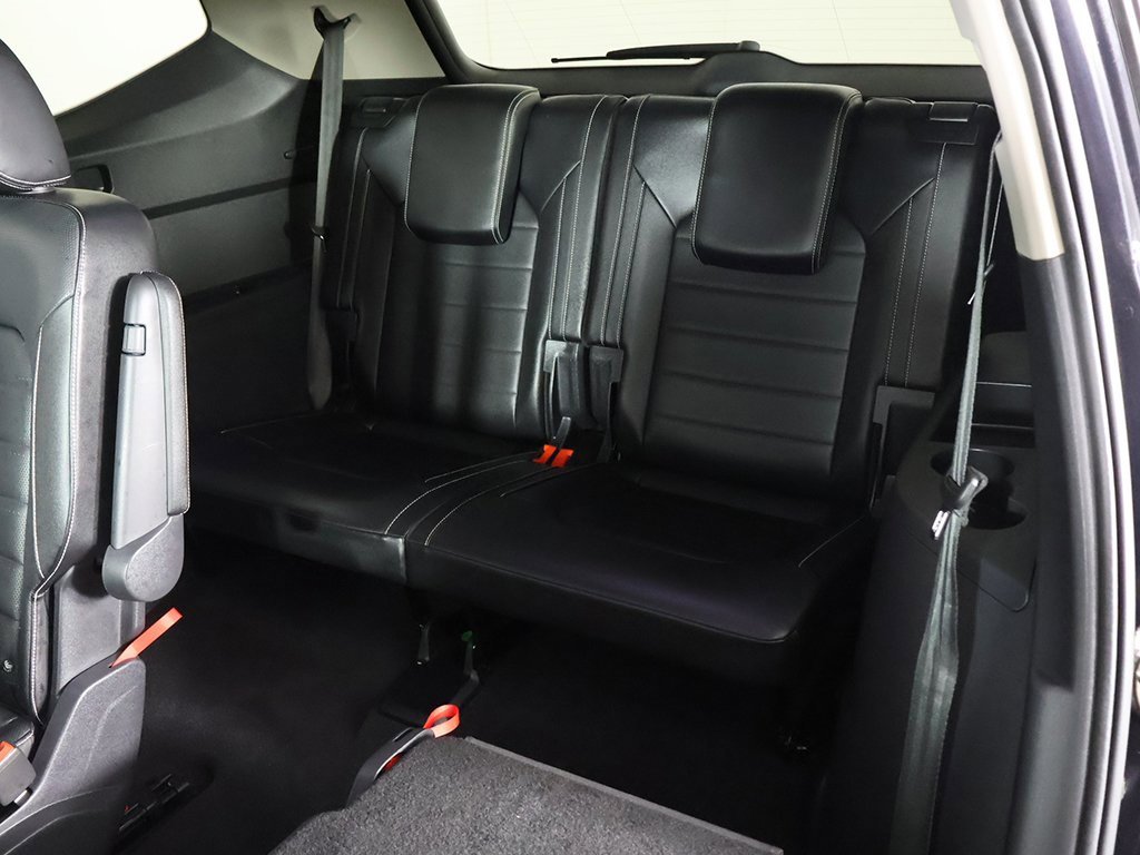 Used 2022 Volkswagen Atlas SEL Premium image 37