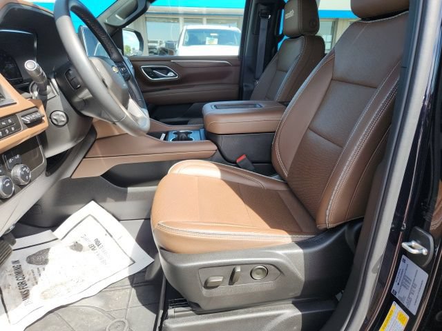 Used 2024 Chevrolet Tahoe High Country AWD/4WD image 22