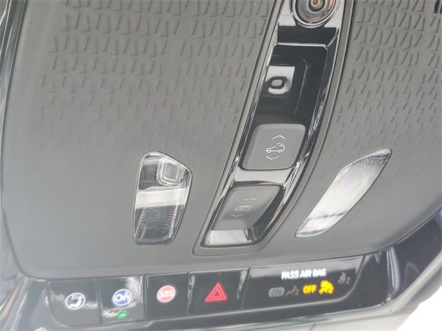 New 2026 Cadillac Lyriq Premium Luxury image 21