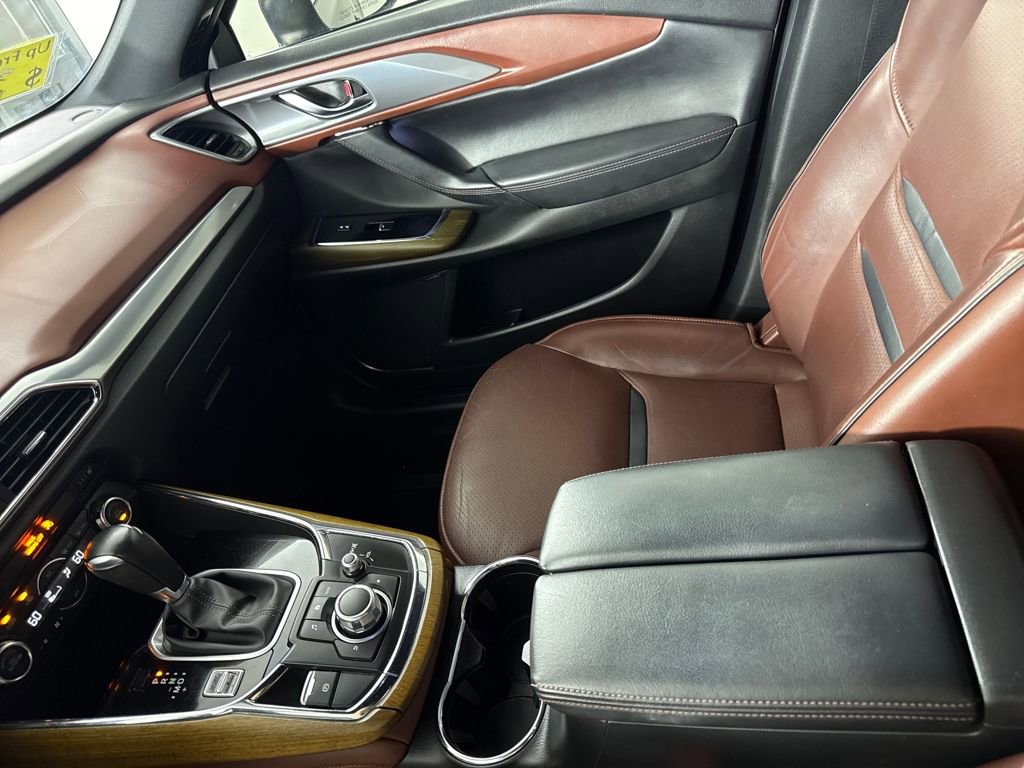 Used 2018 MAZDA CX-9 Signature image 18