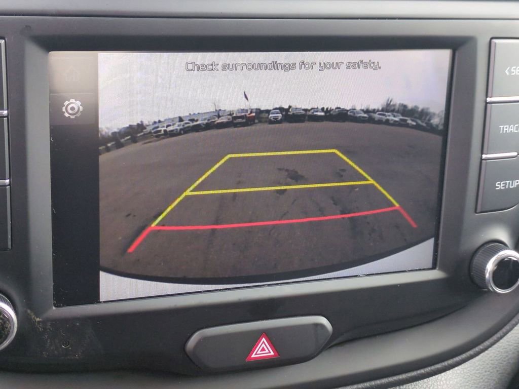 Used 2025 Kia Soul LX w/ LX Technology Package image 14