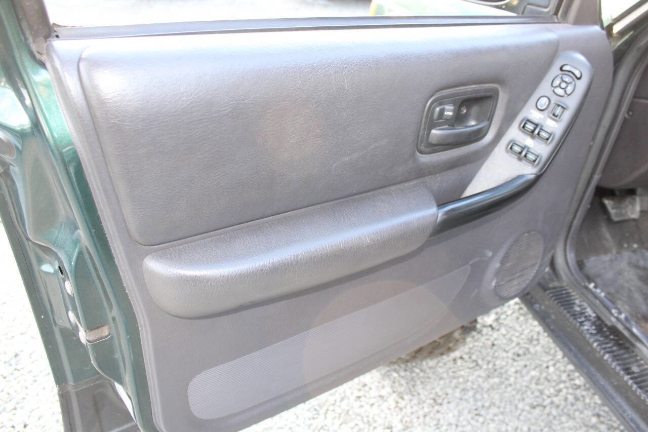 Used 2001 Jeep Cherokee Sport image 19