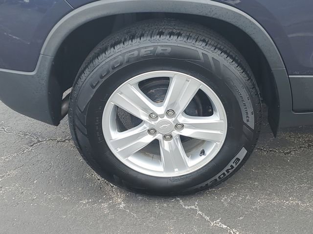 Used 2019 Chevrolet Trax LT w/ LT Convenience Package image 10