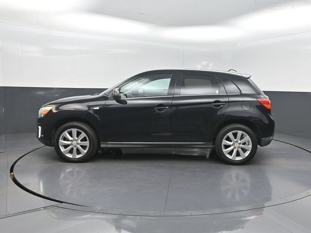 Used 2015 Mitsubishi Outlander Sport SE FWD image 3