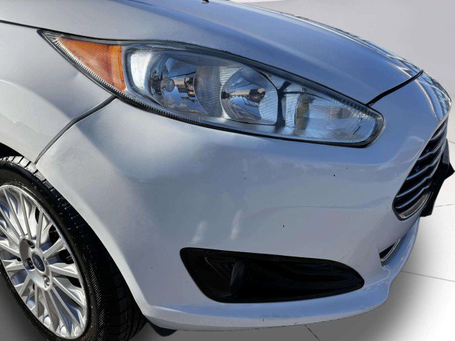 Used 2014 Ford Fiesta Titanium image 10