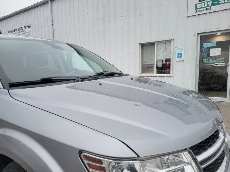 Used 2017 Dodge Journey SXT w/ Safe & Sound Group image 10