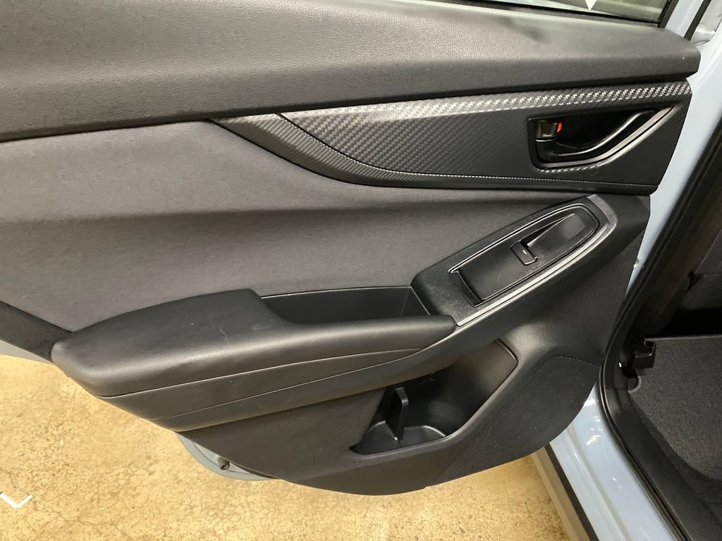 Used 2019 Subaru Crosstrek 2.0i Premium w/ Moonroof Package AWD/4WD image 15